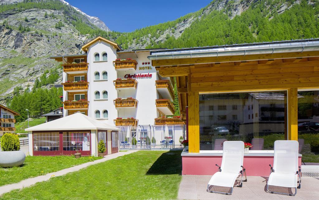 Wellness- Und Schneesporthotel Christiania Saas-Almagell Luaran gambar