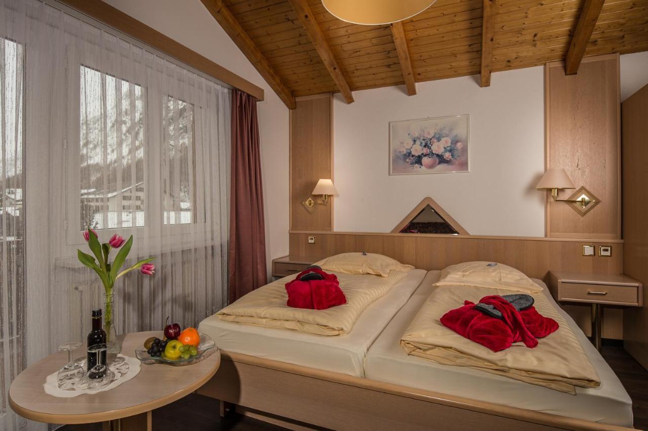 Wellness- Und Schneesporthotel Christiania Saas-Almagell Luaran gambar